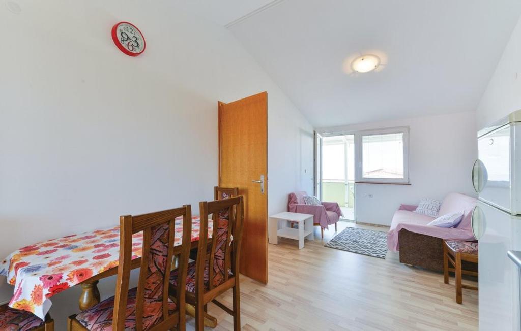 Apartment Vugec, - Pag Povljana